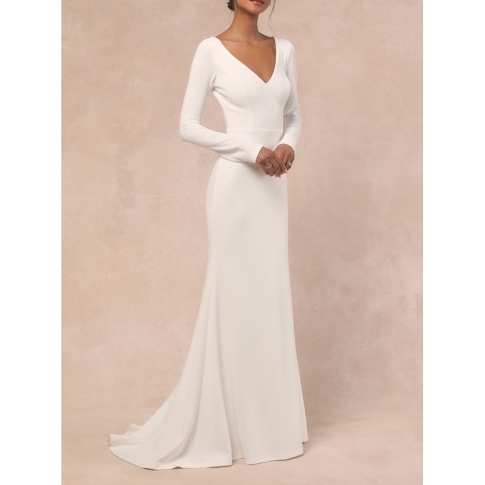 NWT Lulus Feeling of Forever White Long Sleeve Mermaid Maxi Dress Medium